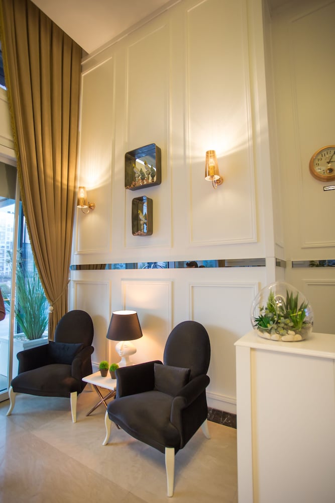 A Royal Suites Rezervasyon