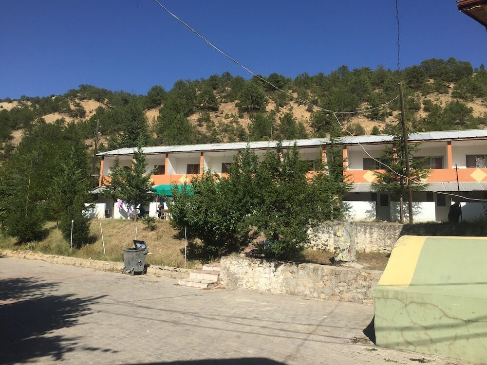 Pavlu Termal Otel Rezervasyon