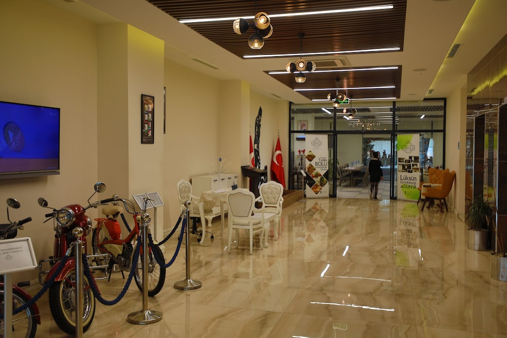 Karpalas City Hotel Rezervasyon