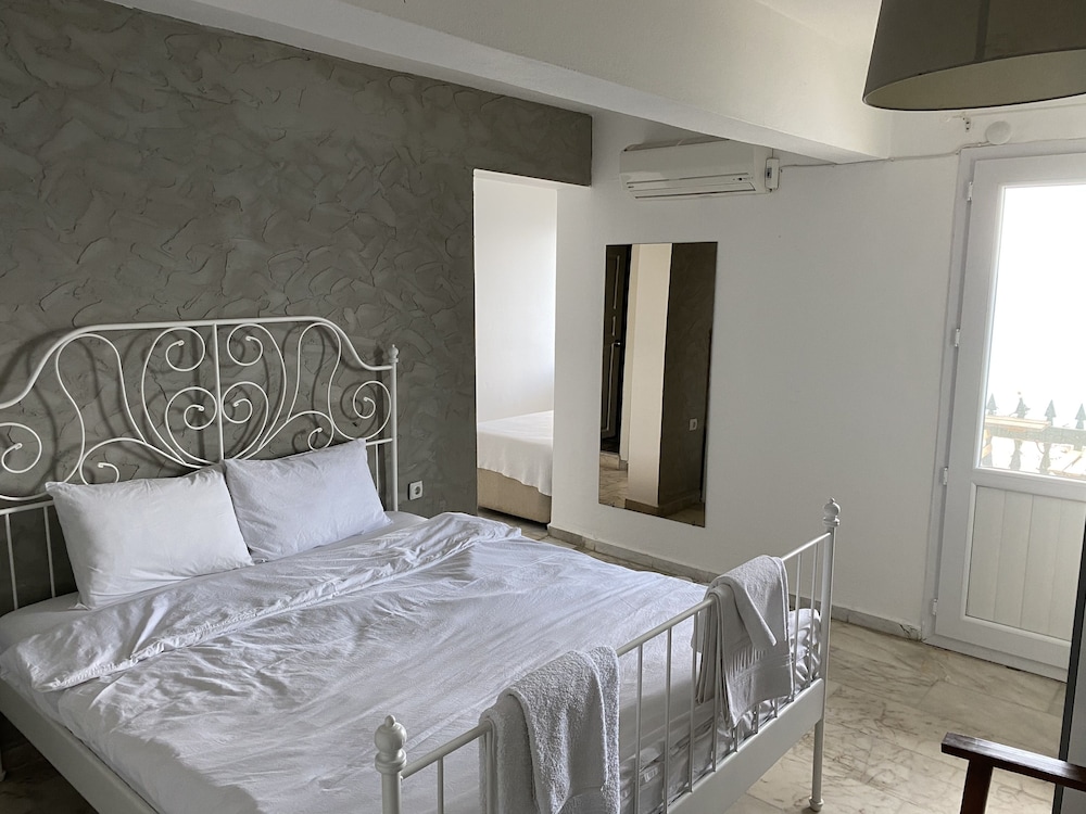 Yali Butik Pansiyon Rezervasyon