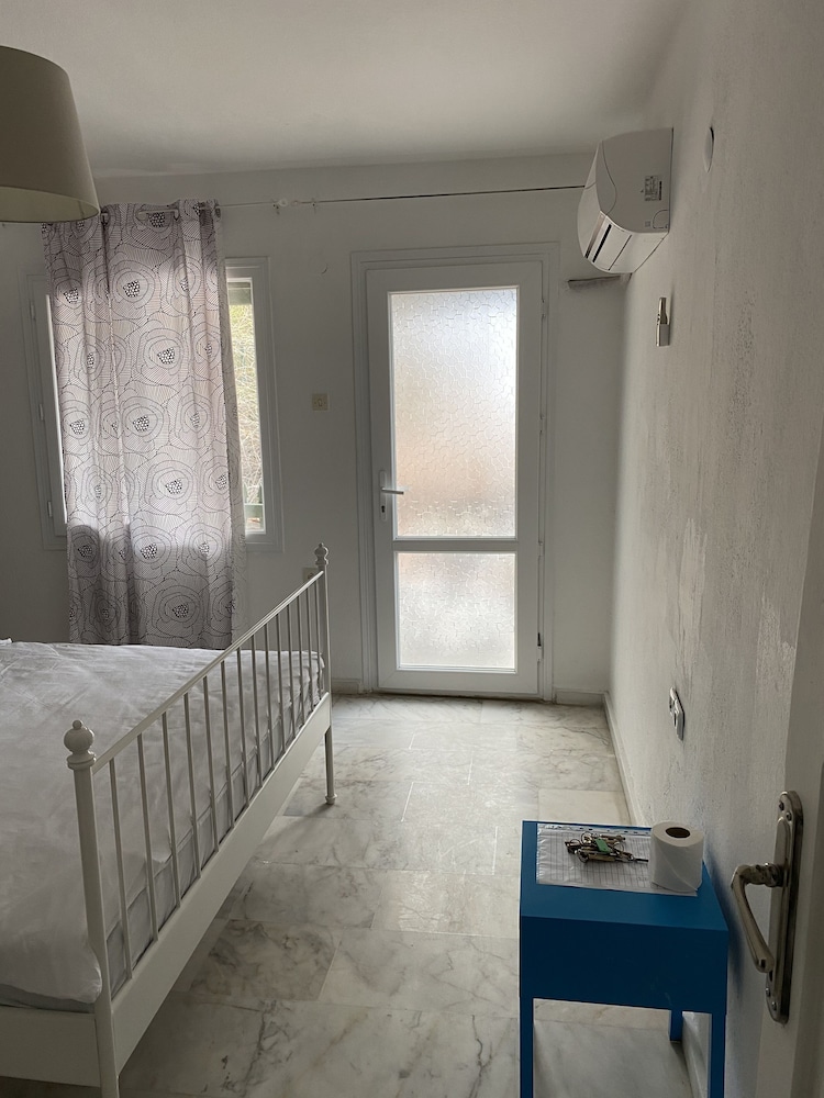 Yali Butik Pansiyon Rezervasyon