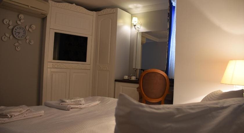 Real King Boutique Hotel Rezervasyon