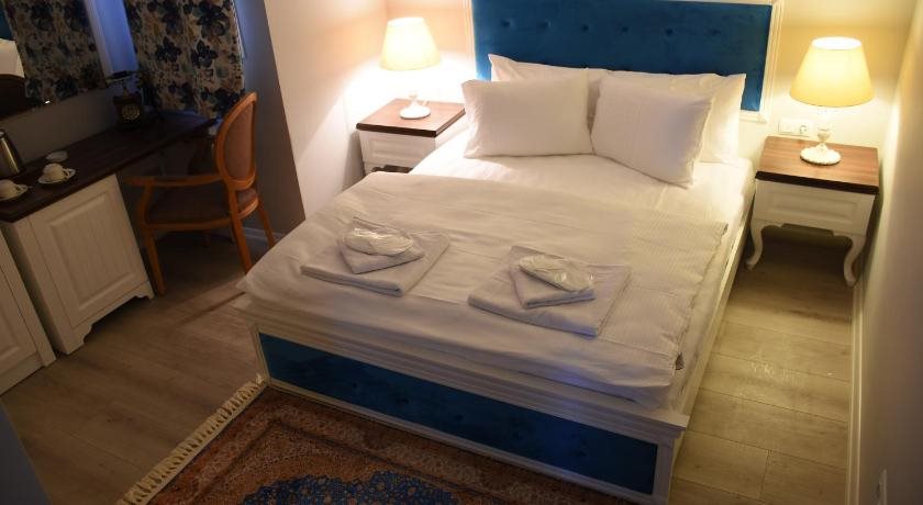 Real King Boutique Hotel Rezervasyon