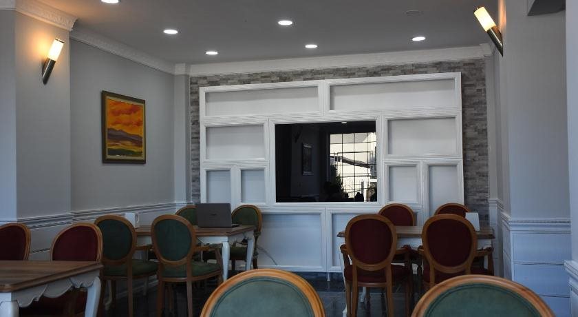 Real King Boutique Hotel Rezervasyon