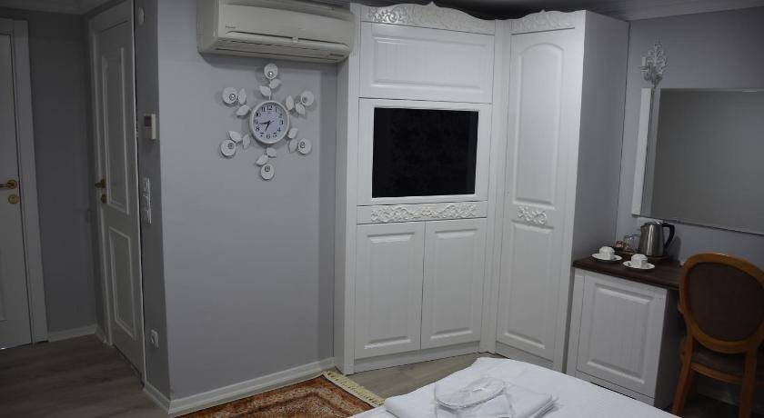 Real King Boutique Hotel Rezervasyon