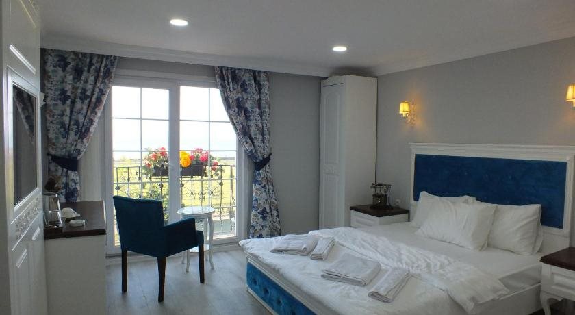 Real King Boutique Hotel Rezervasyon