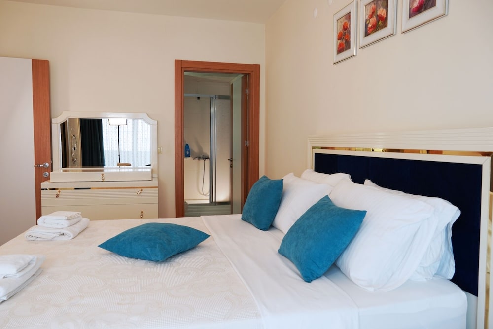 Zenofon Residence Rezervasyon