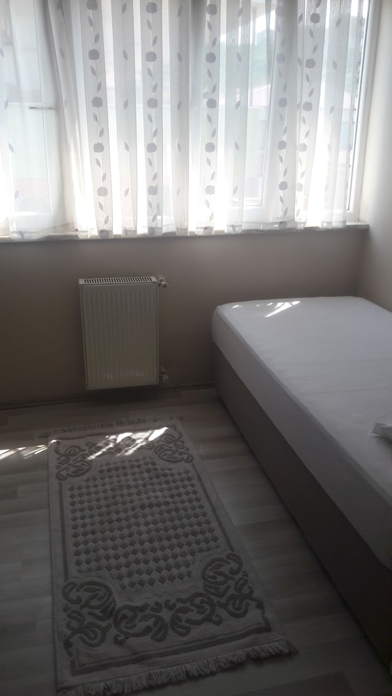 Karabina Eylül Aparts Rezervasyon