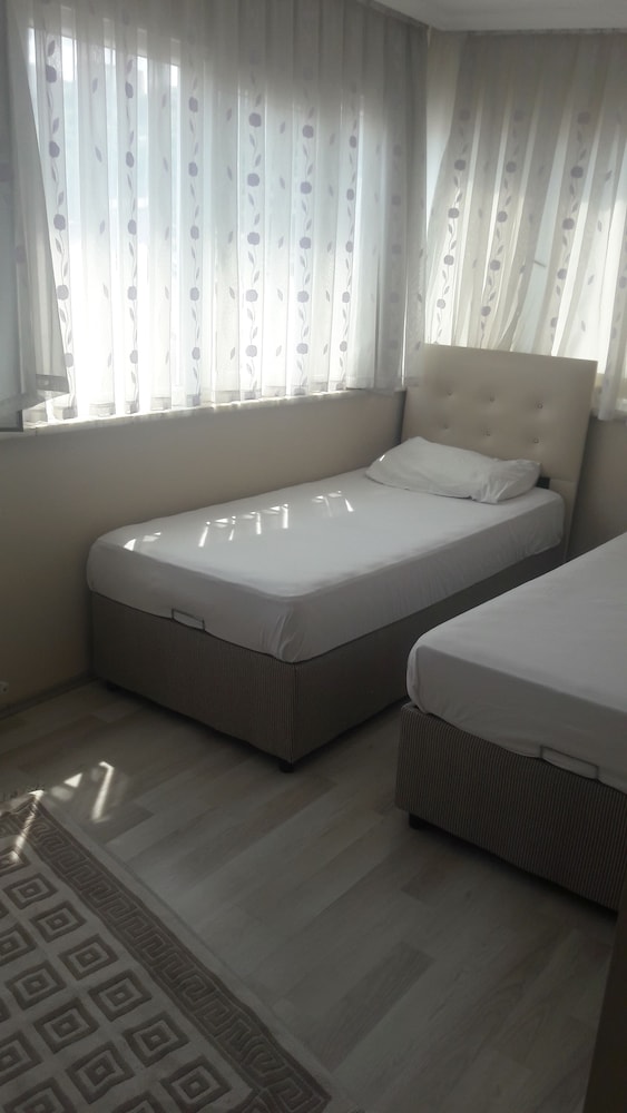 Karabina Eylül Aparts Rezervasyon