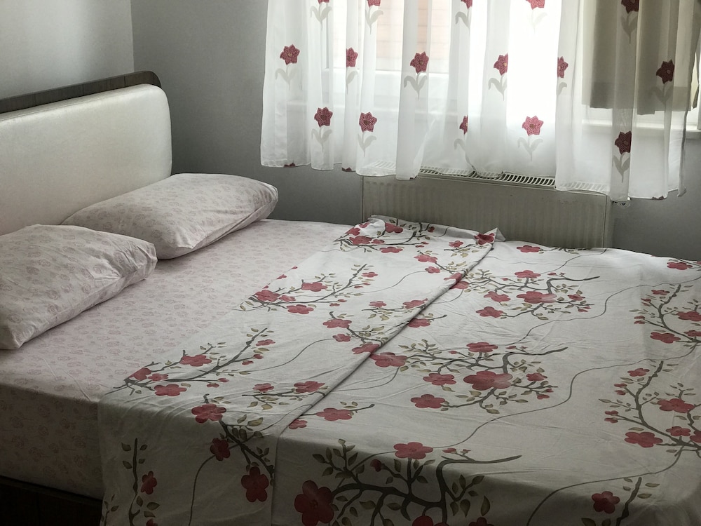 Karabina Eylül Aparts Rezervasyon