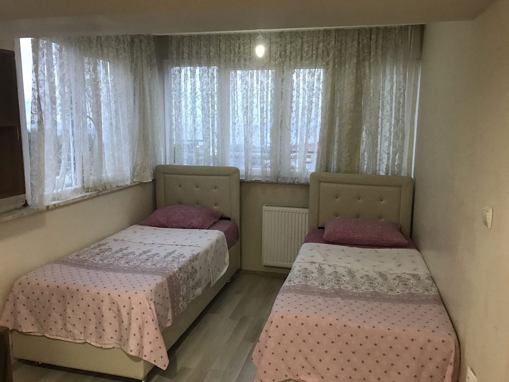 Karabina Eylül Aparts Rezervasyon