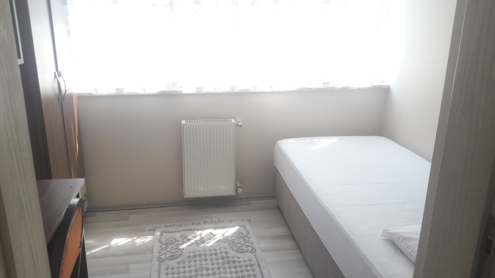 Karabina Eylül Aparts Rezervasyon