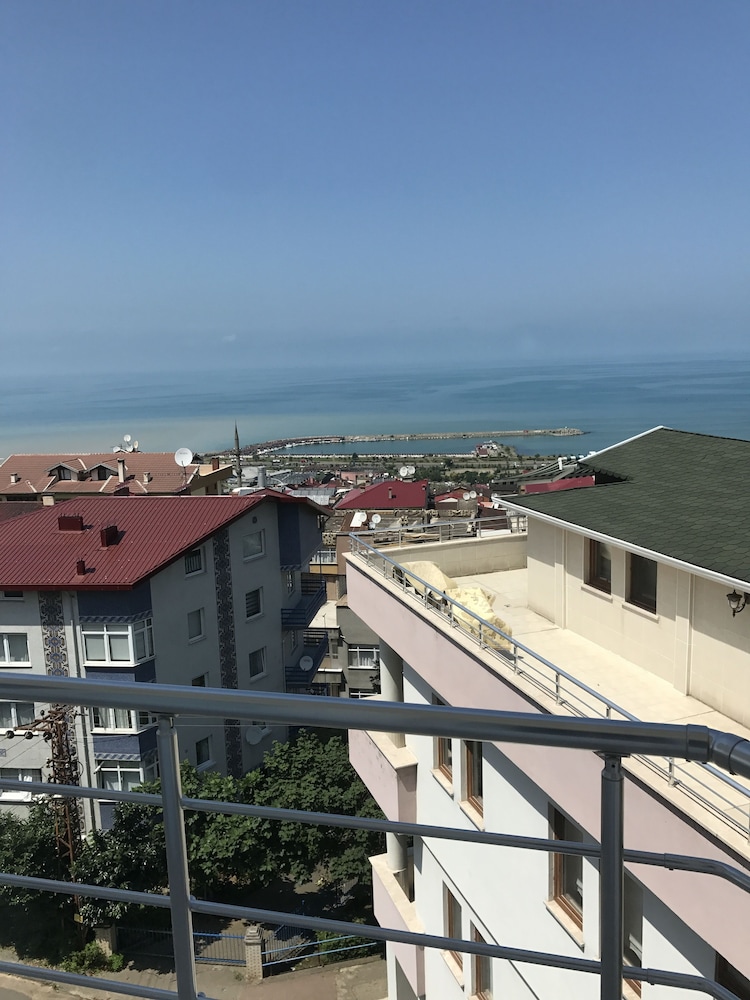 Zoviya Hill White Apart Rezervasyon