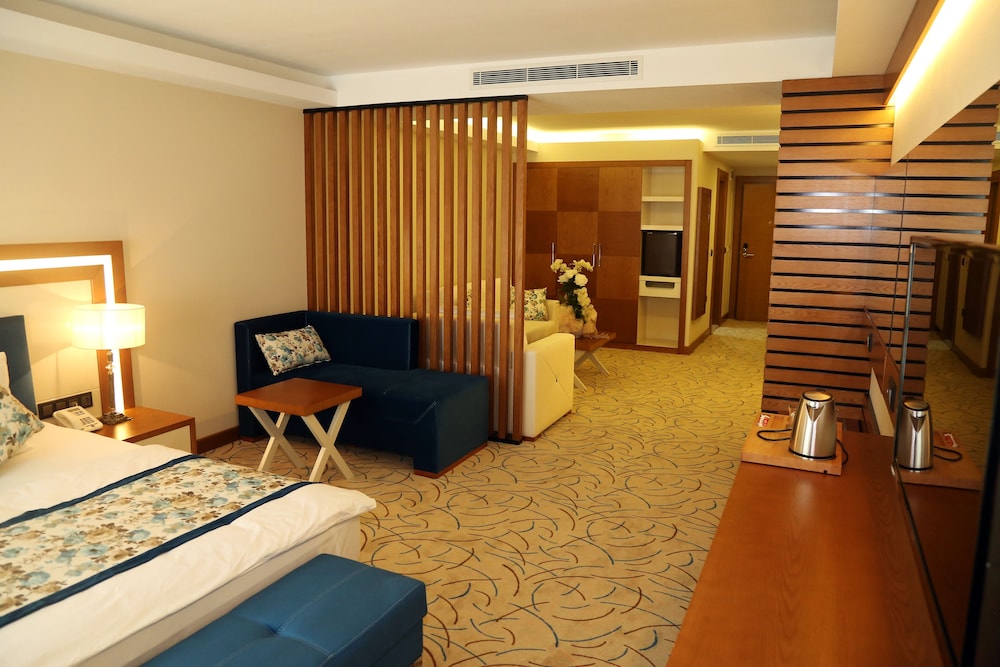 Yol İş Holiday Hotel Trabzon Rezervasyon