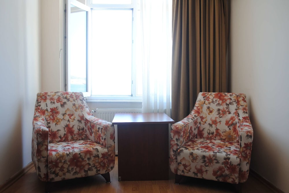 Asya Hotel Darica Rezervasyon