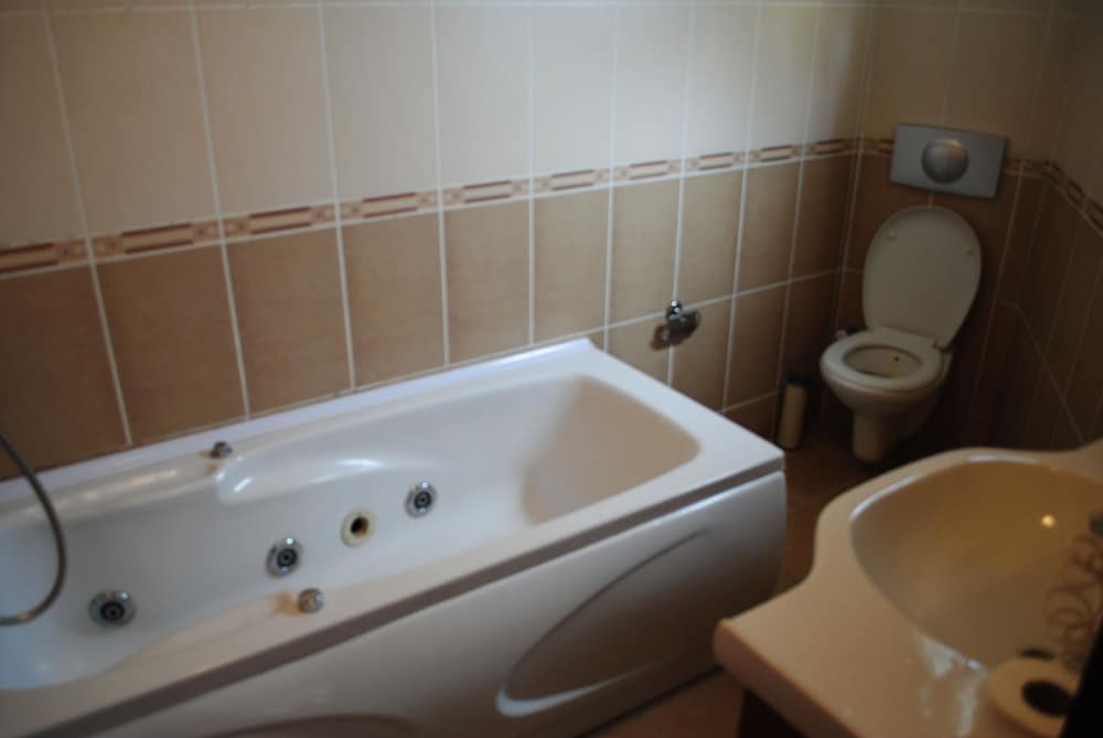 Asya Hotel Darica Rezervasyon