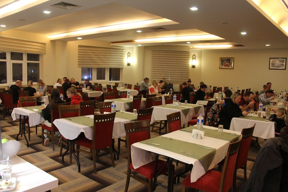 Grand Eras Hotel Rezervasyon