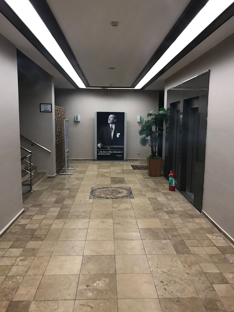 Grand Eras Hotel Rezervasyon