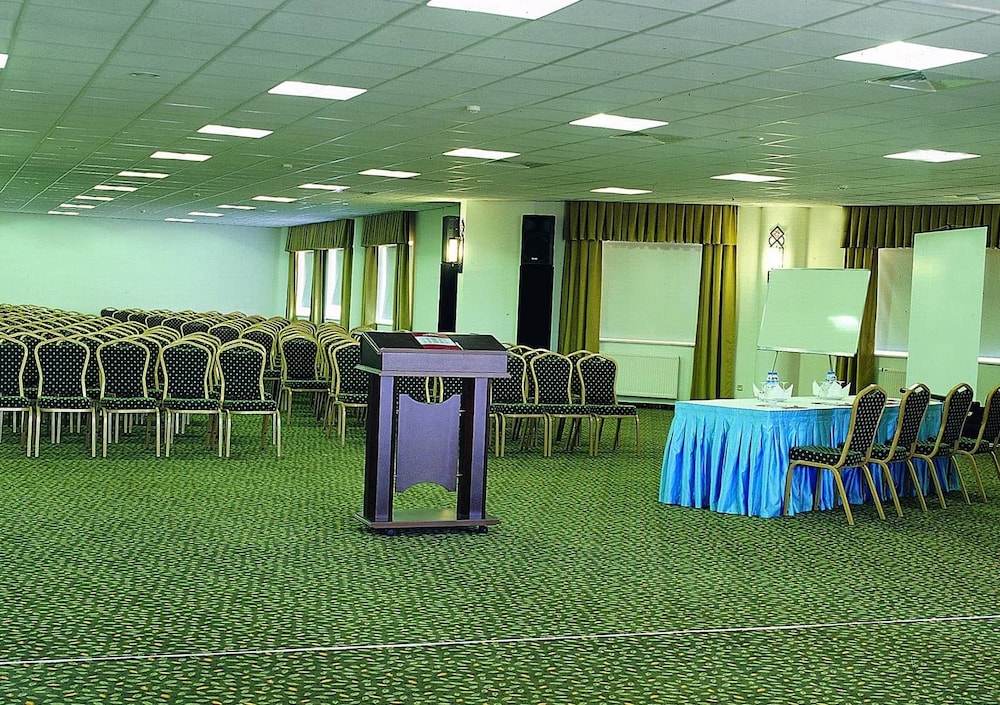 Grand Eras Hotel Rezervasyon