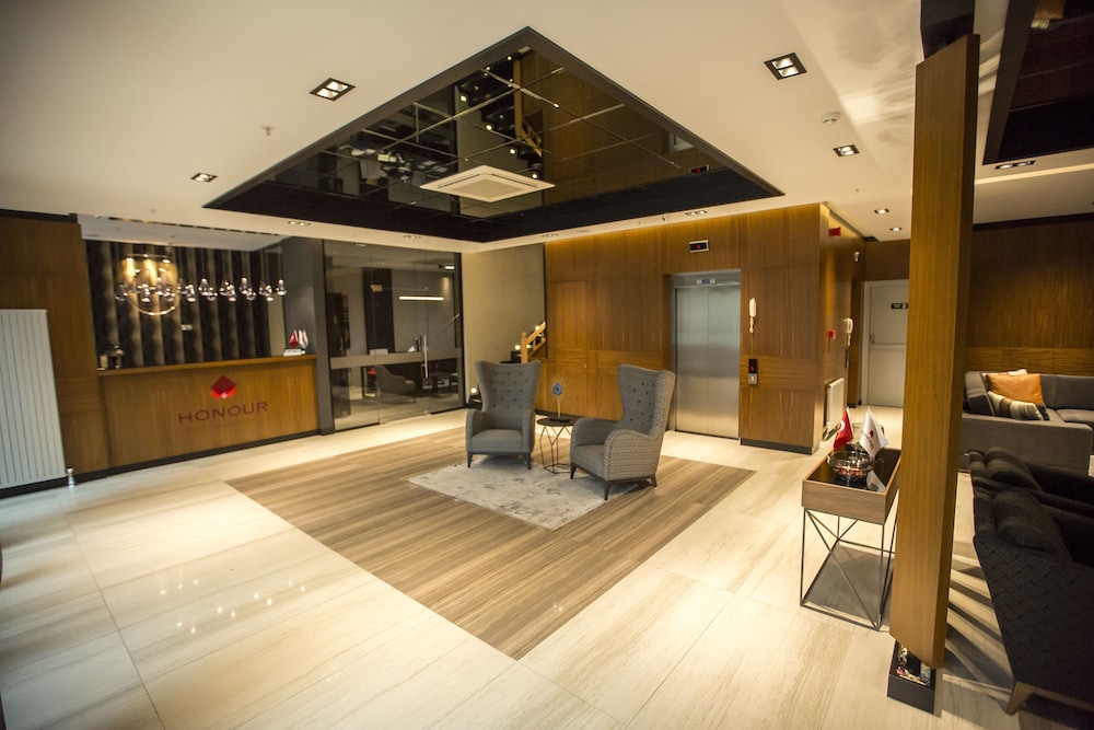 Honour Hotel Rezervasyon