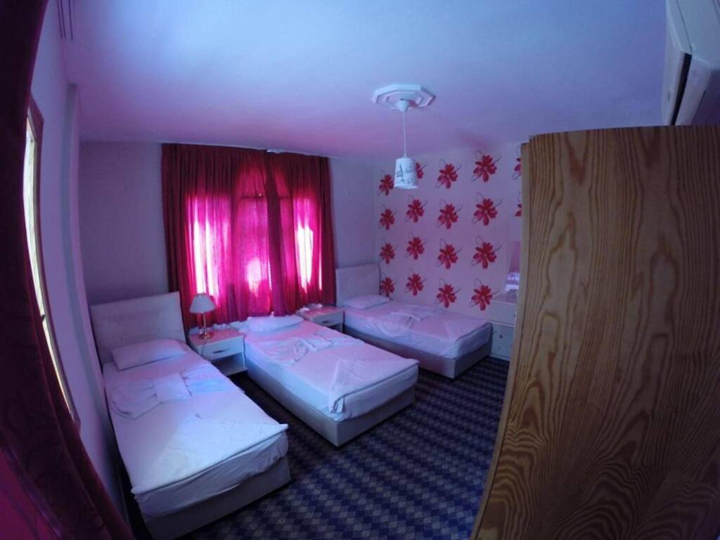 Karya Hotel Rezervasyon