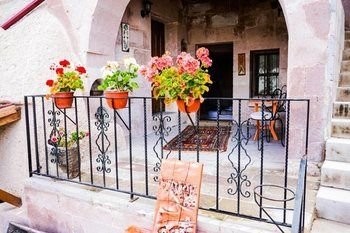 Valley Inn Cave Hotel Rezervasyon