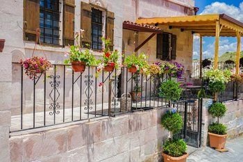 Valley Inn Cave Hotel Rezervasyon
