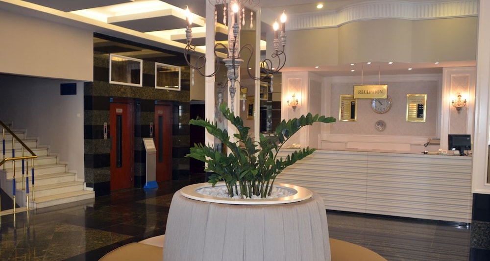 Ayıntap Hotel Rezervasyon