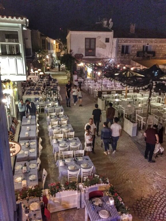 Sakizlihan Alacati Rezervasyon