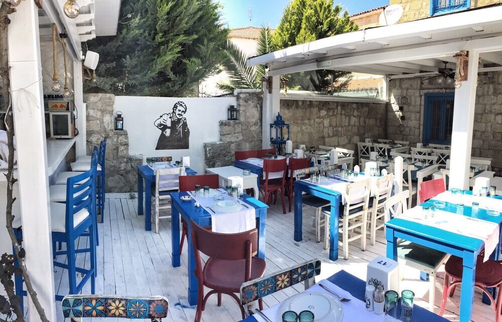 Sakizlihan Alacati Rezervasyon