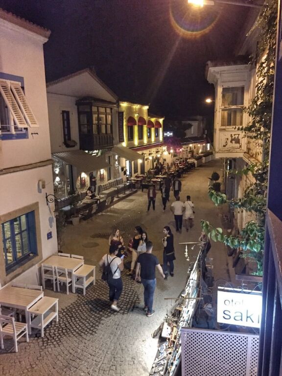 Sakizlihan Alacati Rezervasyon