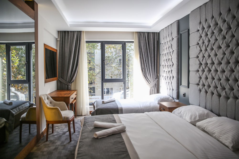 New Gate Hotel Rezervasyon