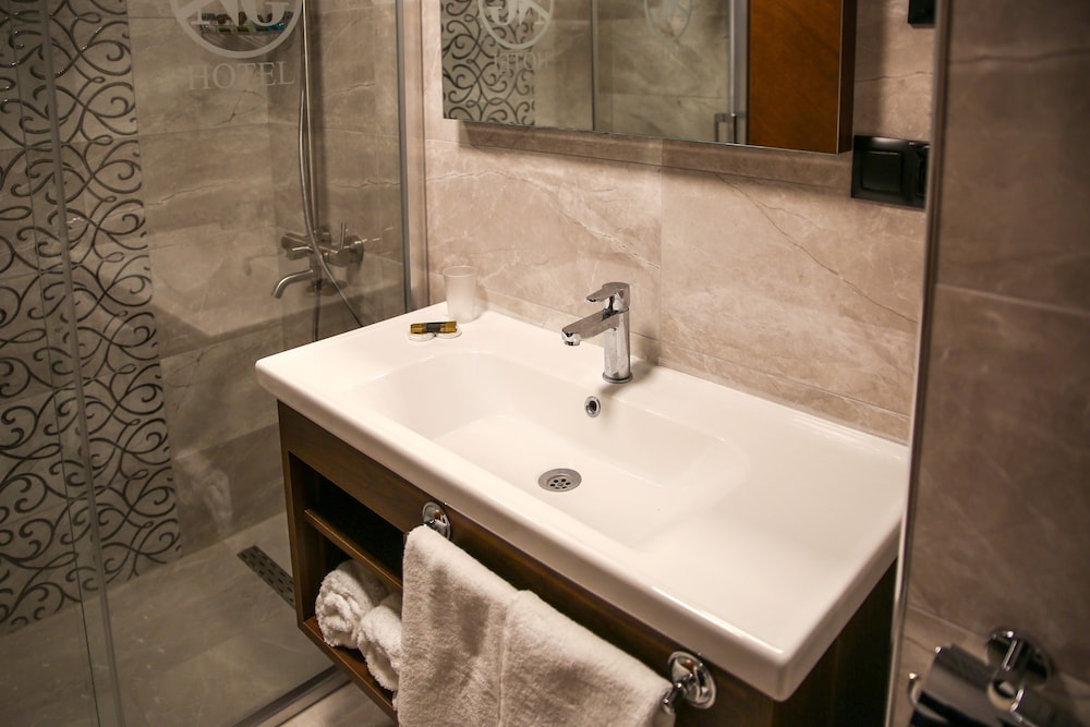 New Gate Hotel Rezervasyon