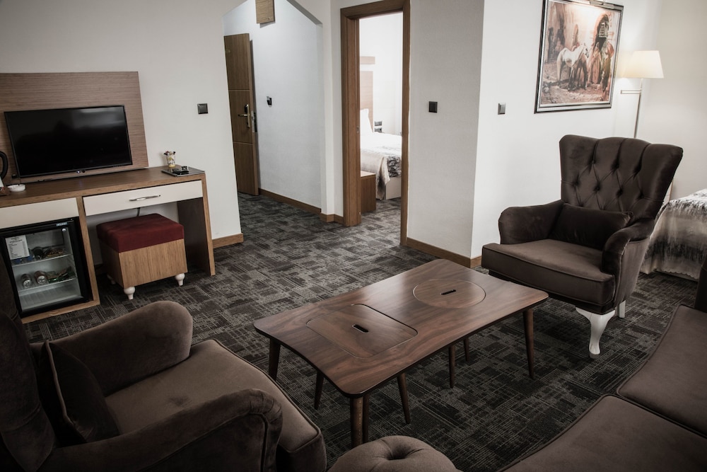 Demirel Garden Otel Rezervasyon