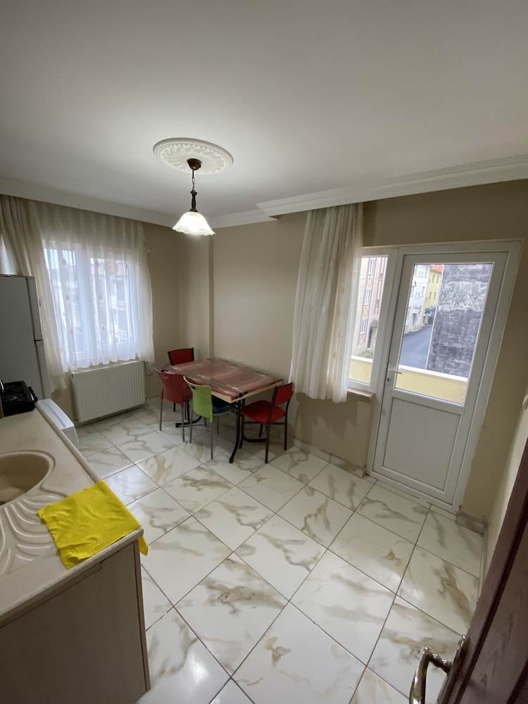 Menekse Apart 1 Rezervasyon