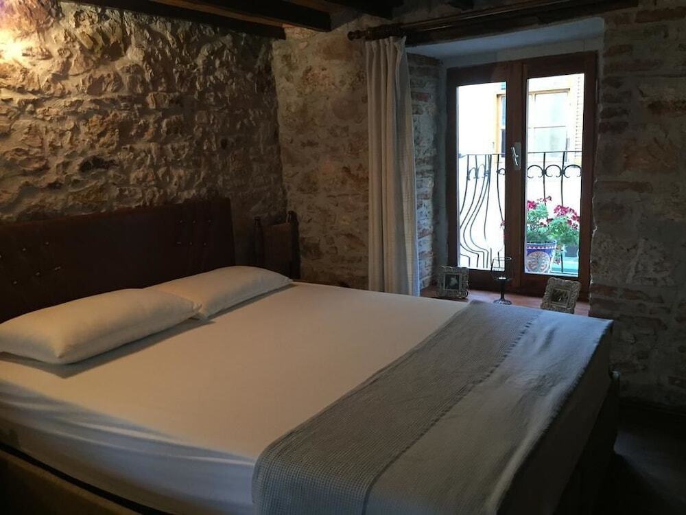 Antikati Rezervasyon