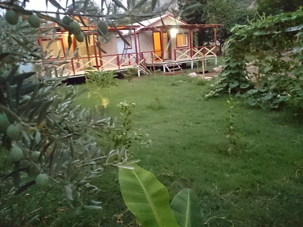 Calba Garden House Rezervasyon