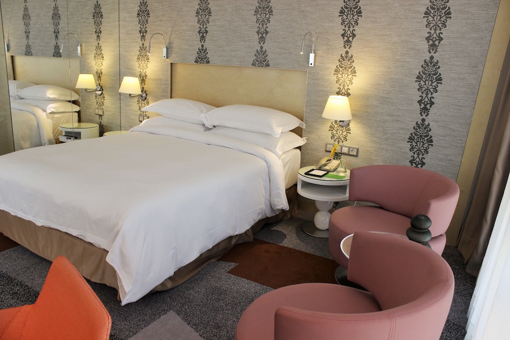 Tango Arjaan by Rotana Rezervasyon