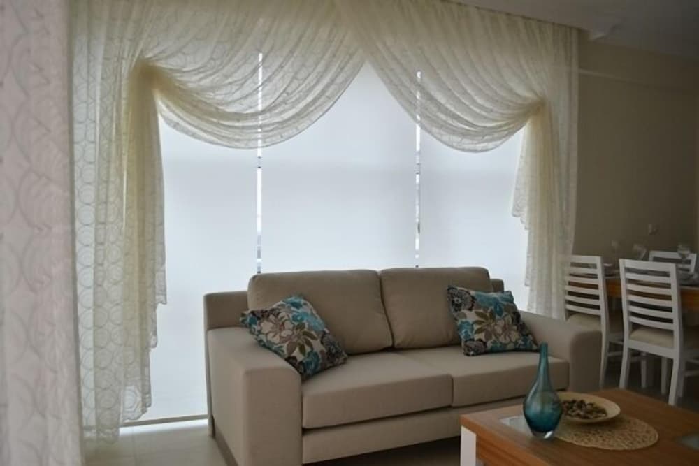 Foca Park Apartments Rezervasyon