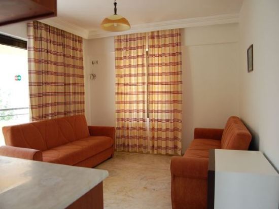 Marlin Apartments Rezervasyon