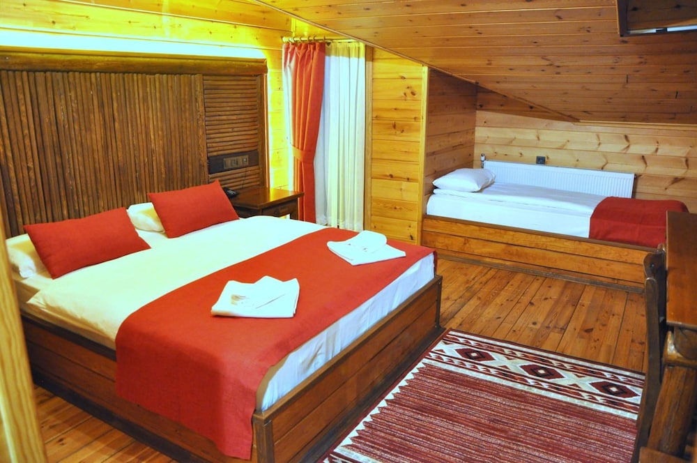 Uzungöl inan Kardesler Hotel Rezervasyon
