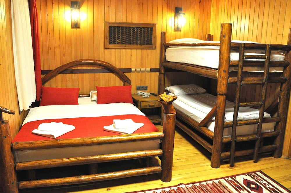 Uzungöl inan Kardesler Hotel Rezervasyon