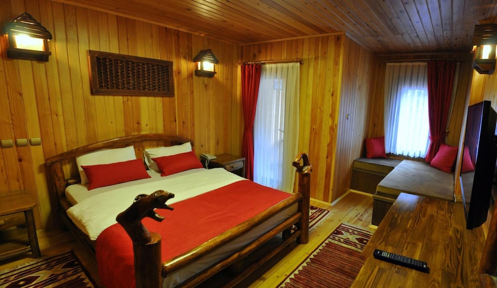 Uzungöl inan Kardesler Hotel Rezervasyon