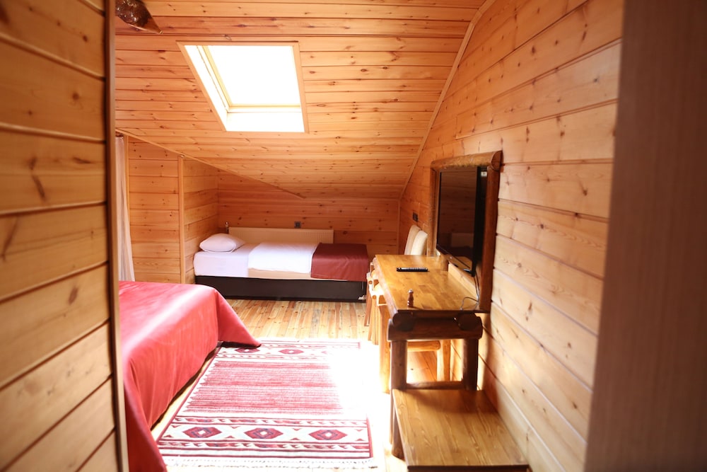 Uzungöl inan Kardesler Hotel Rezervasyon