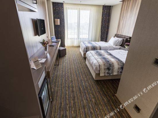 Shimall Hotel Rezervasyon