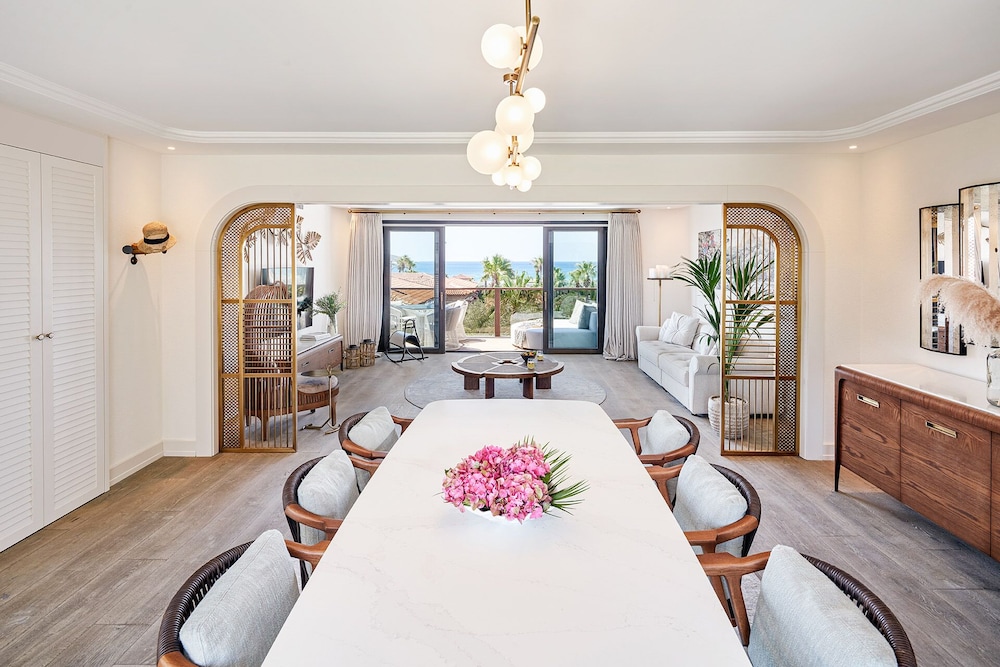 Biblos Resort Alacati Rezervasyon