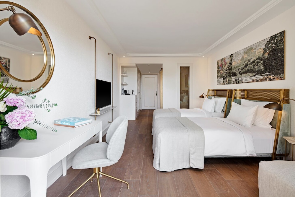 Biblos Resort Alacati Rezervasyon