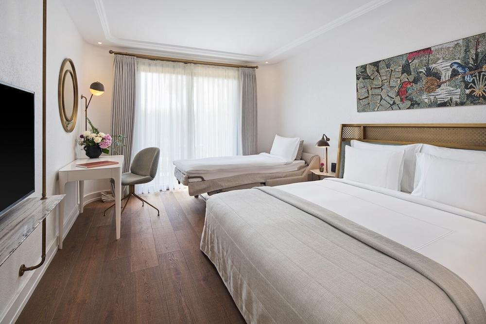 Biblos Resort Alacati Rezervasyon